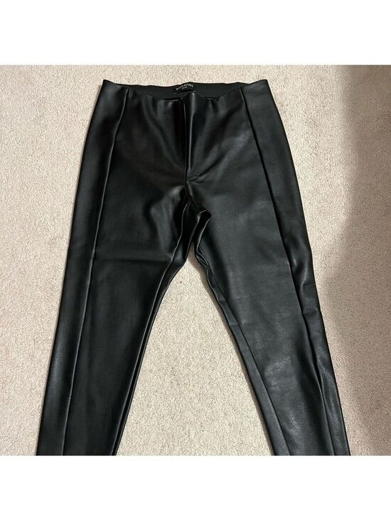 Banana Republic Pants - NWOT Banana Republic Vegan Leather Devon Legging Pants 8 Petite